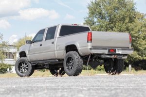 Chevrolet K2500 Suspension Lift Kit - Rough Country - 6 Inch Lift Kit | M1 - '88-'00 Chevrolet K2500 Suspension Lift Kit - Rough Country - 6 Inch Lift Kit | M1 - '88-'00